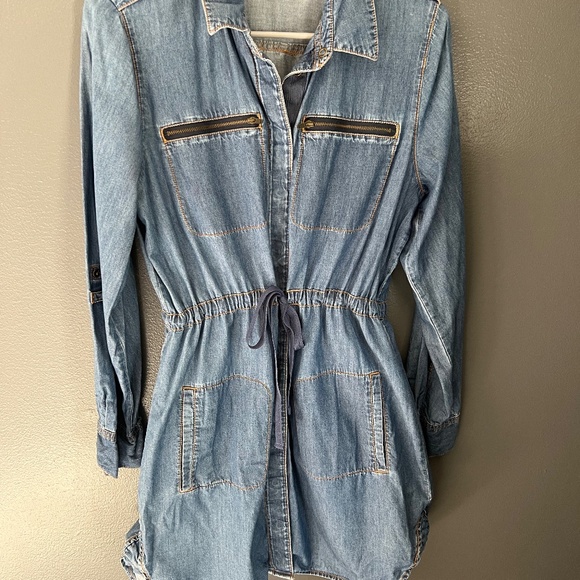 I Heart Ronson Snap Jean Dress with Pockets and Cinched Waist with Drawstring - Picture 1 of 4